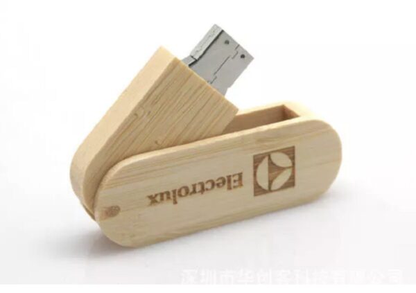 wooden flash drive